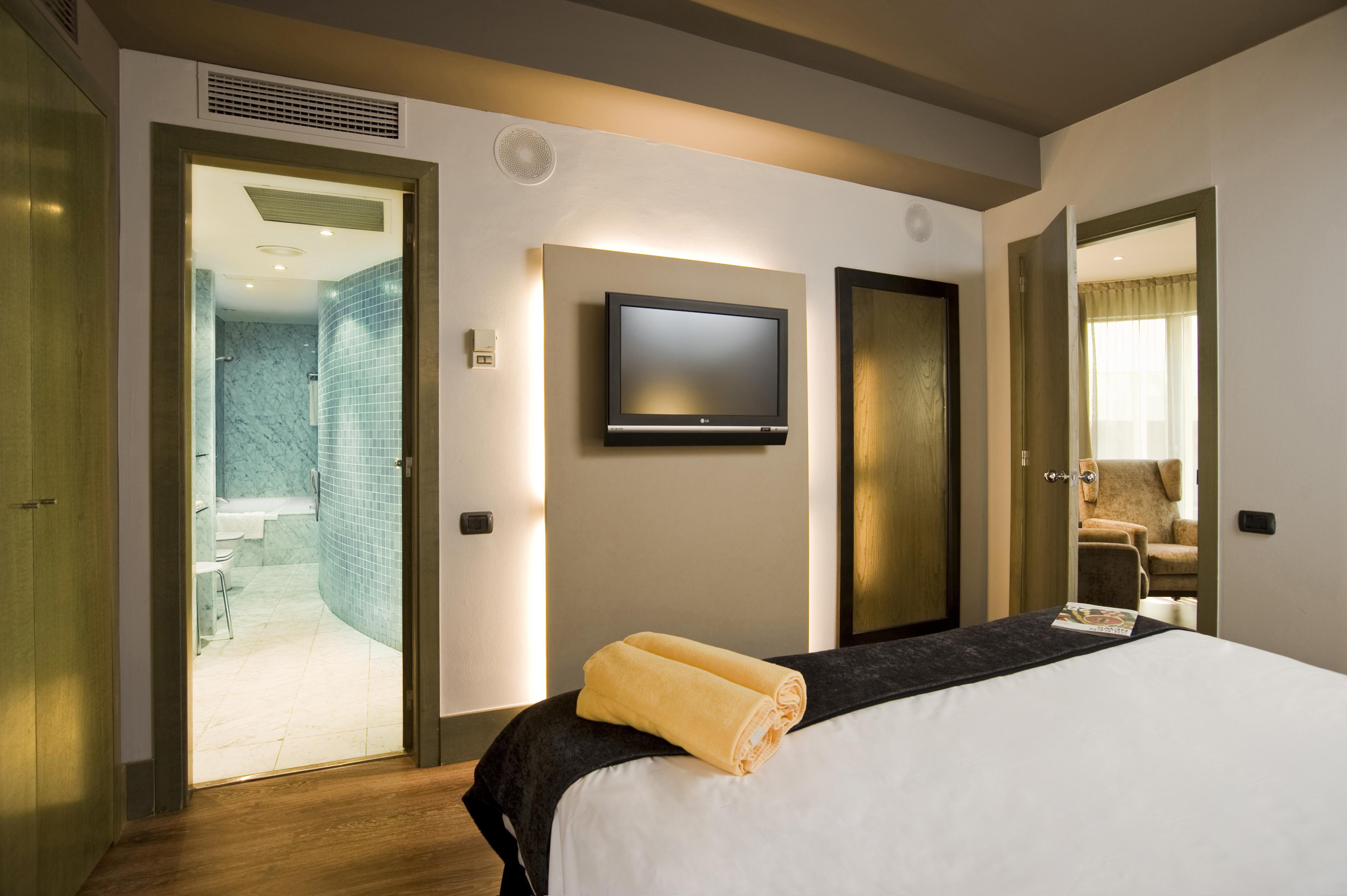 Gran Hotel Havana 4Sup By Escampa Hotels Barcelona Bagian luar foto
