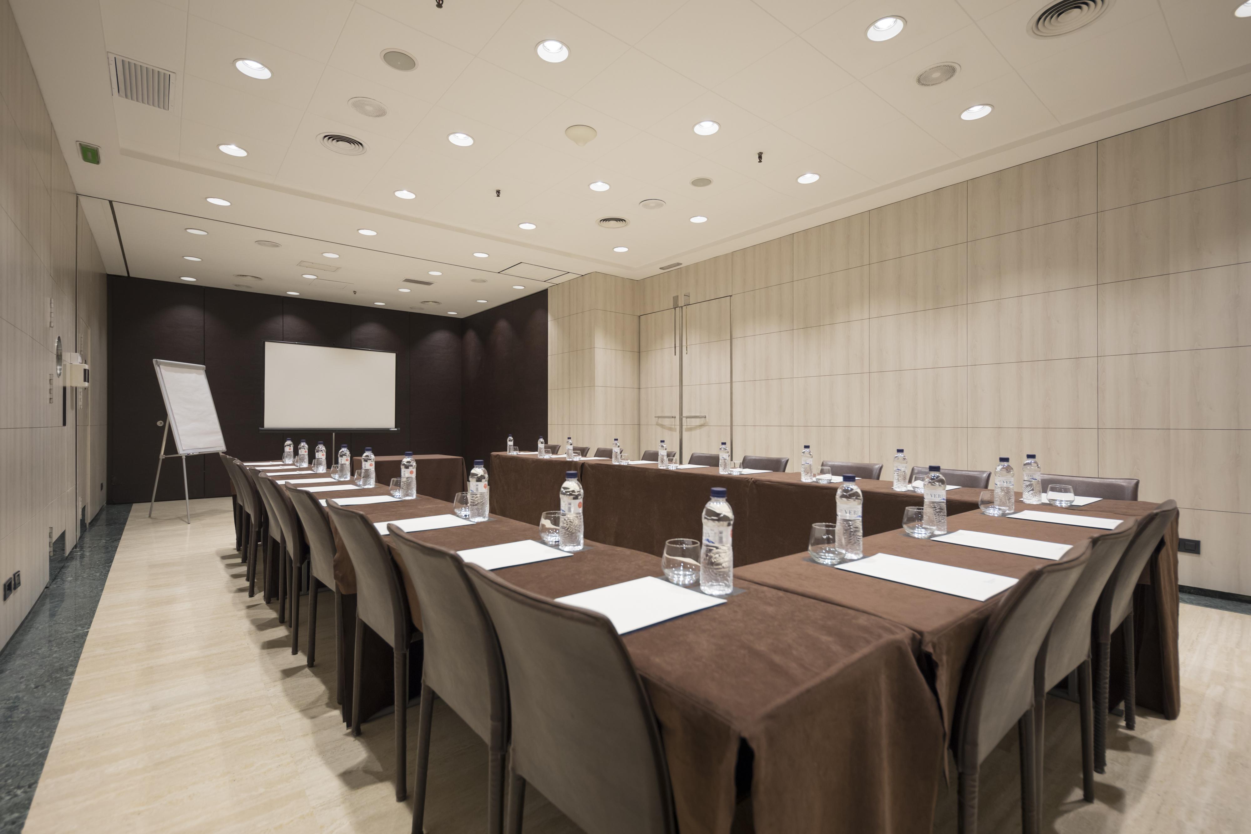 Gran Hotel Havana 4Sup By Escampa Hotels Barcelona Bagian luar foto