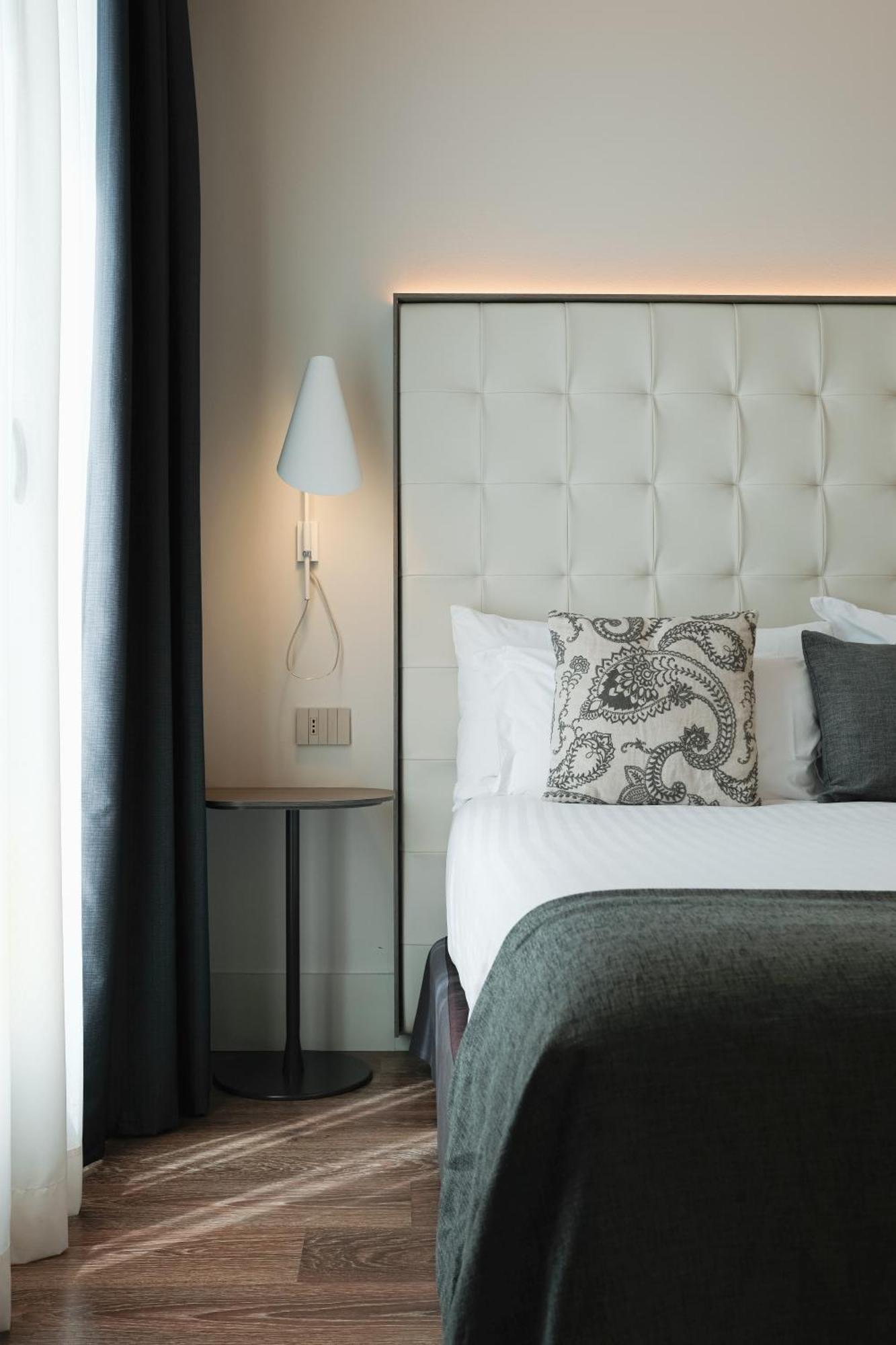 Gran Hotel Havana 4Sup By Escampa Hotels Barcelona Bagian luar foto