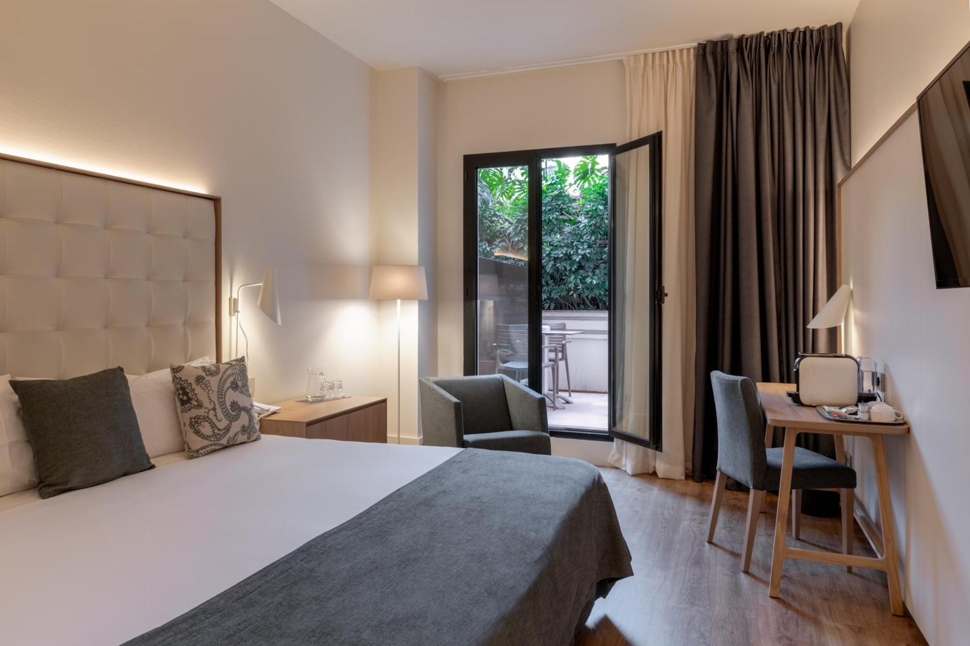 Gran Hotel Havana 4Sup By Escampa Hotels Barcelona Bagian luar foto